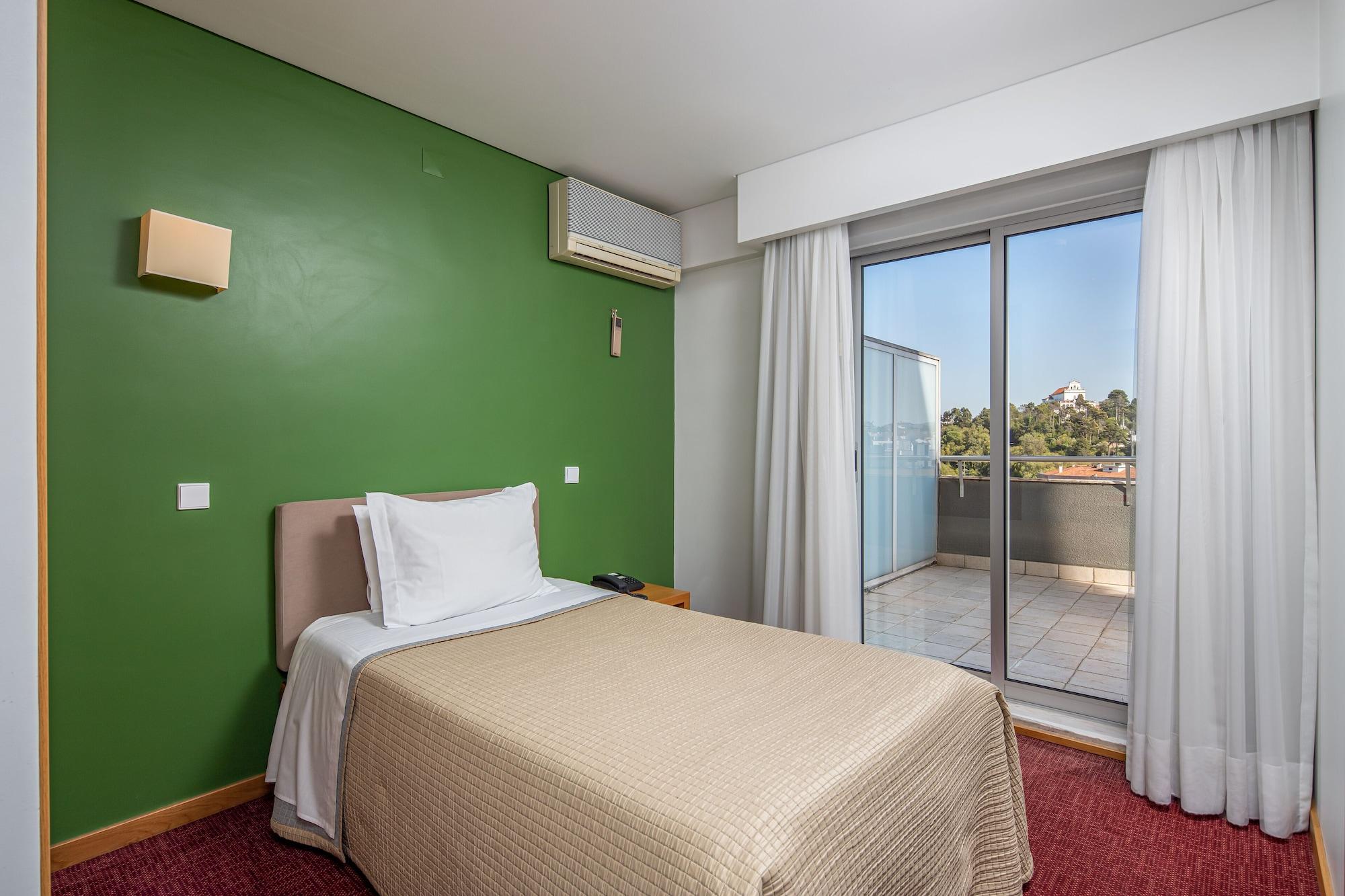 Hotel Sao Luis Leiria Luaran gambar